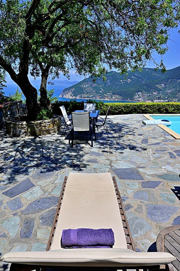 Erato Villa Skopelos Buitenkant foto
